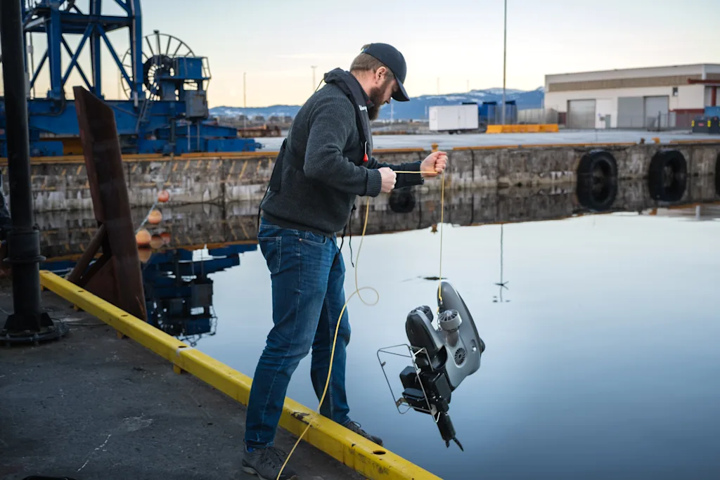 DVL on the Blueye X3