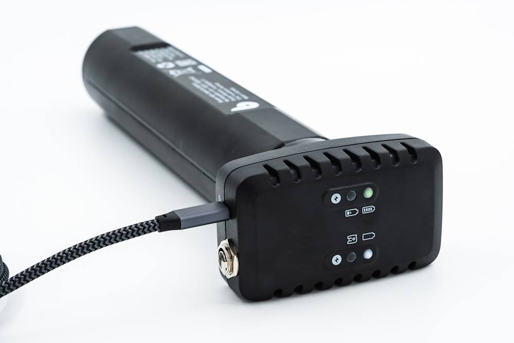 Blueye Charger With Battery
