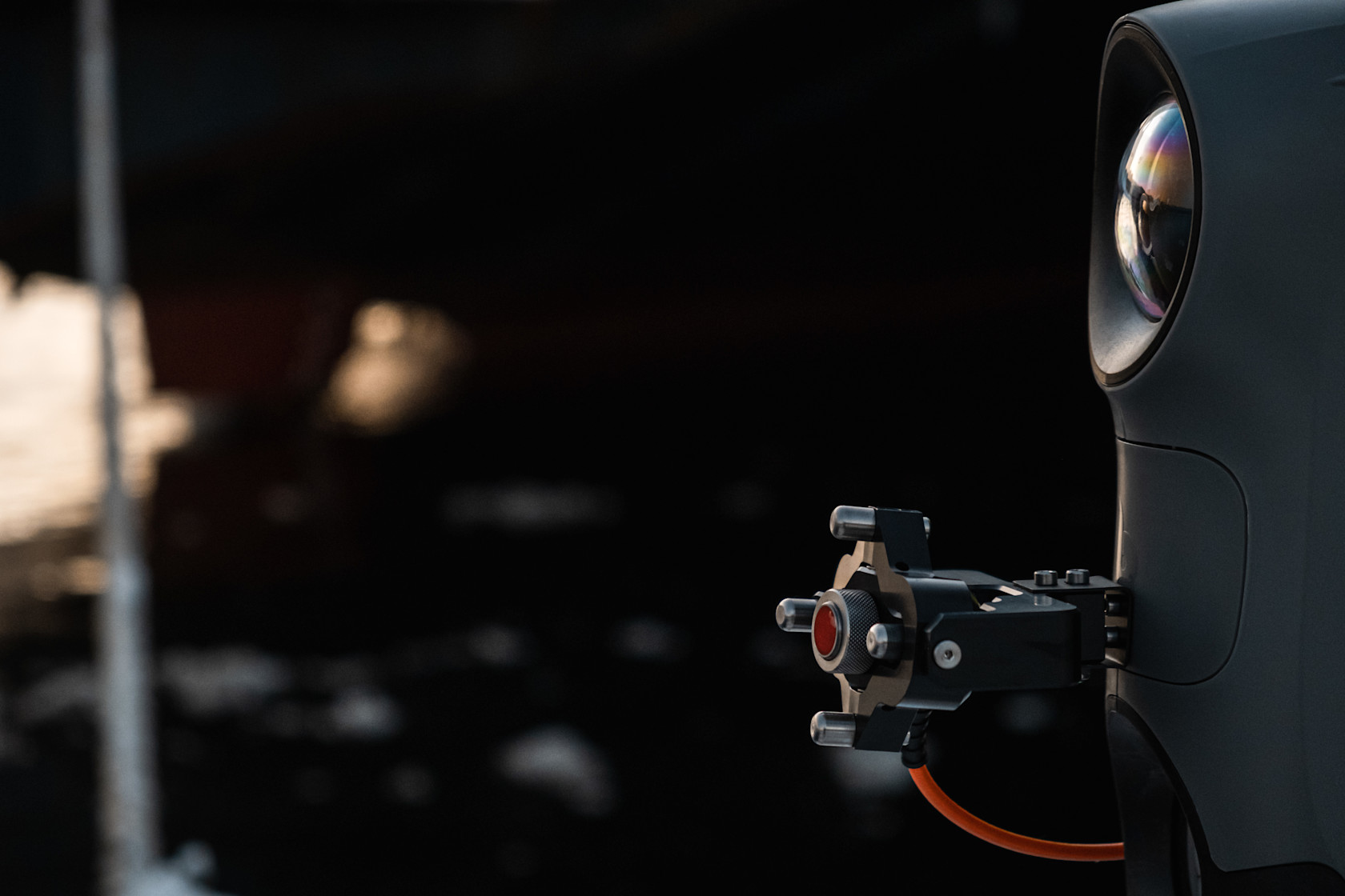 Ultrasonic thickness measurements using underwater ROVs