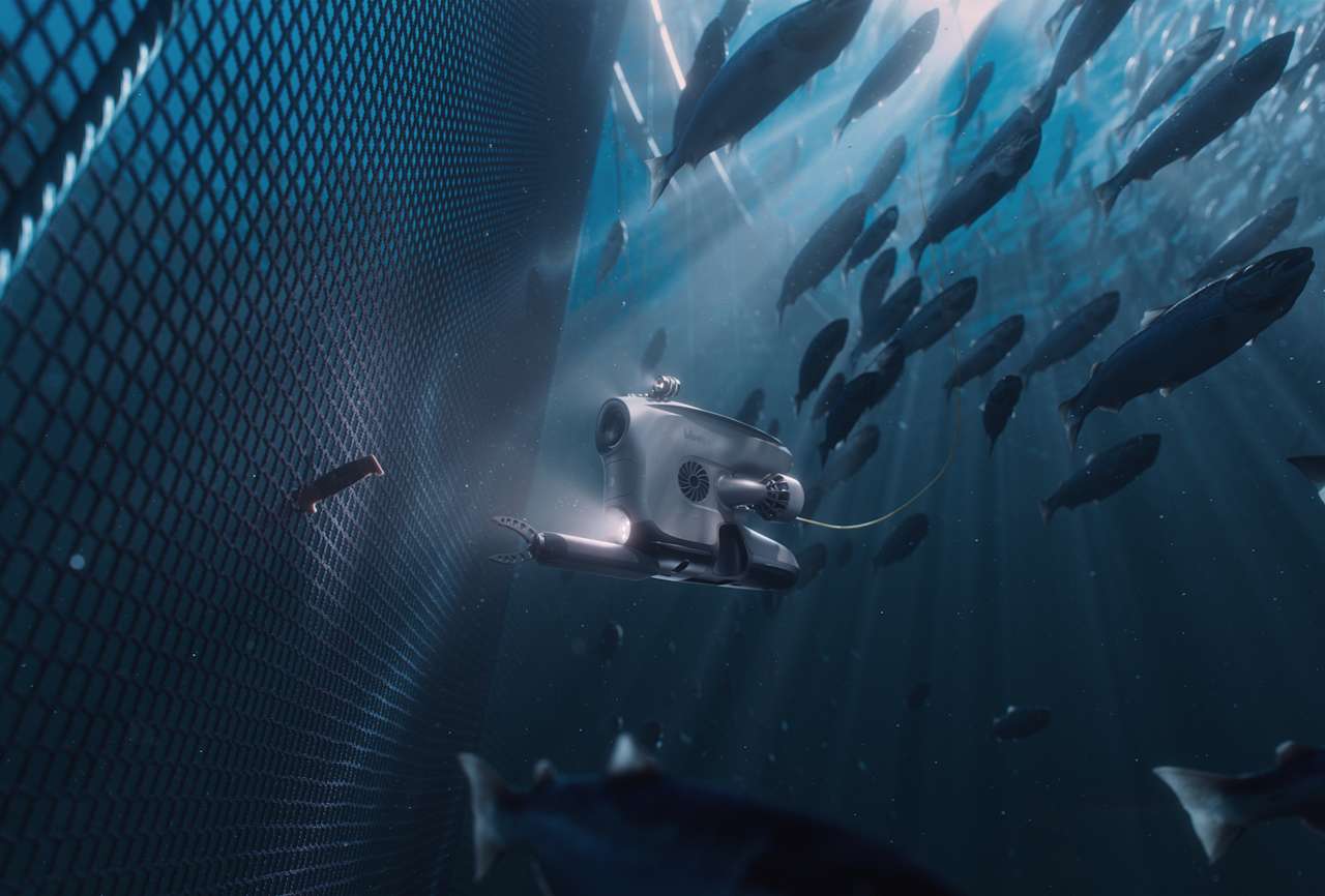 The Blueye X3 ROV removing a knife from the fishpen