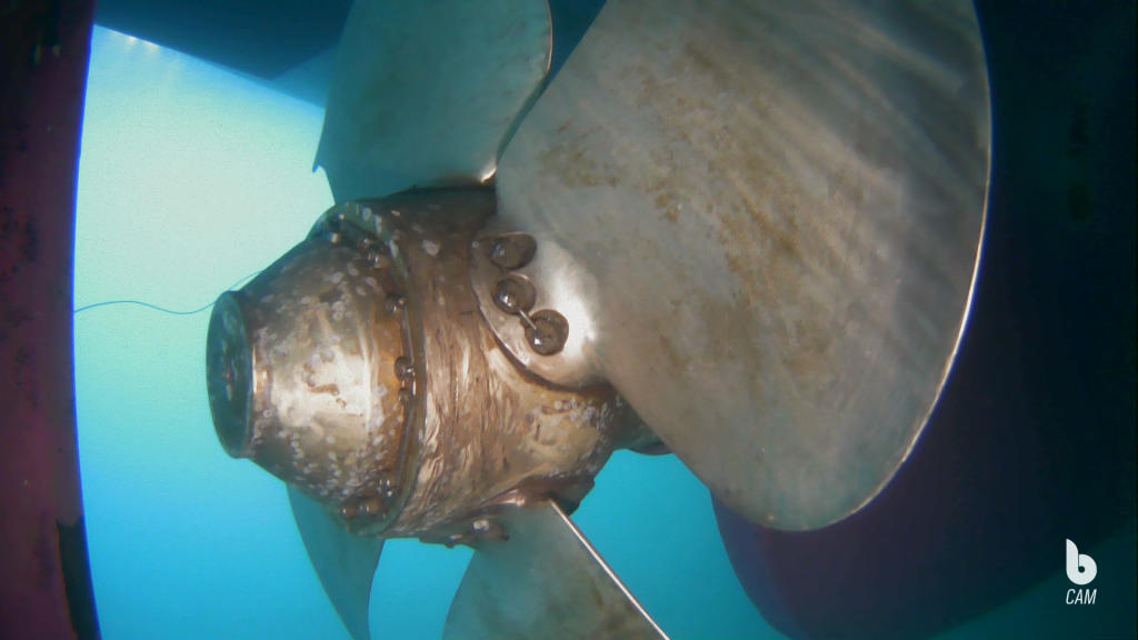 The Blueye drone inspecting a propeller on a vessel.