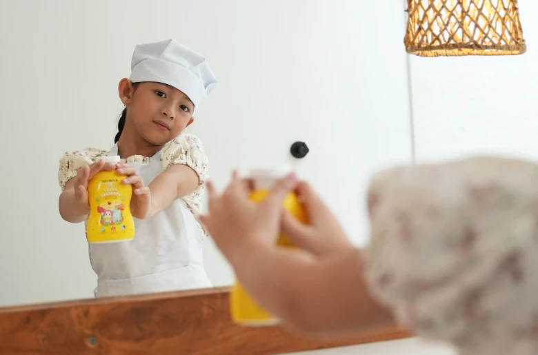 Tak Hanya Body Wash Saja! Tips Penting untuk Kulit Anak yang Sehat dan Terawat