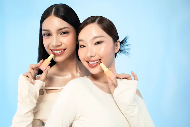🔥 Bro, Jangan Anggap Remeh SPF! Ini Rahasia Kulit & Bibir Tangguh Buat Kalian yang Hobi Outdoor! 🔥