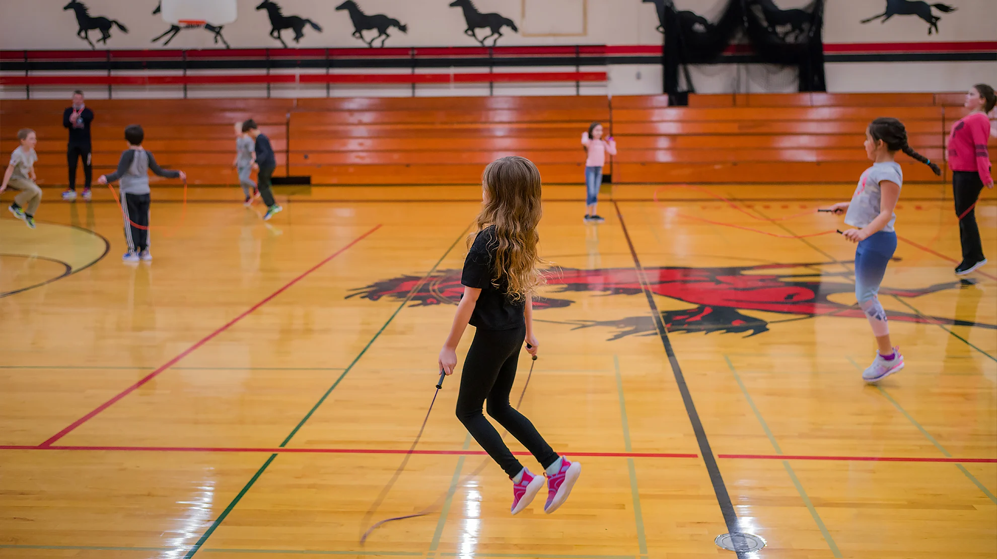 Northport students jumping rope