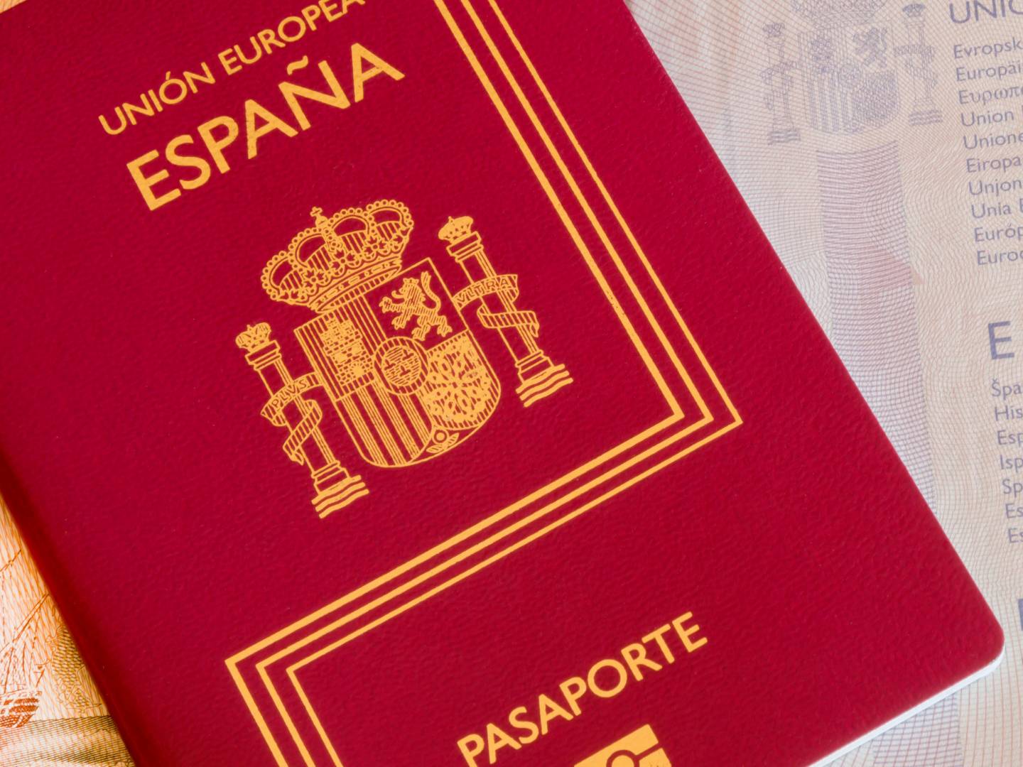 Spanish passport