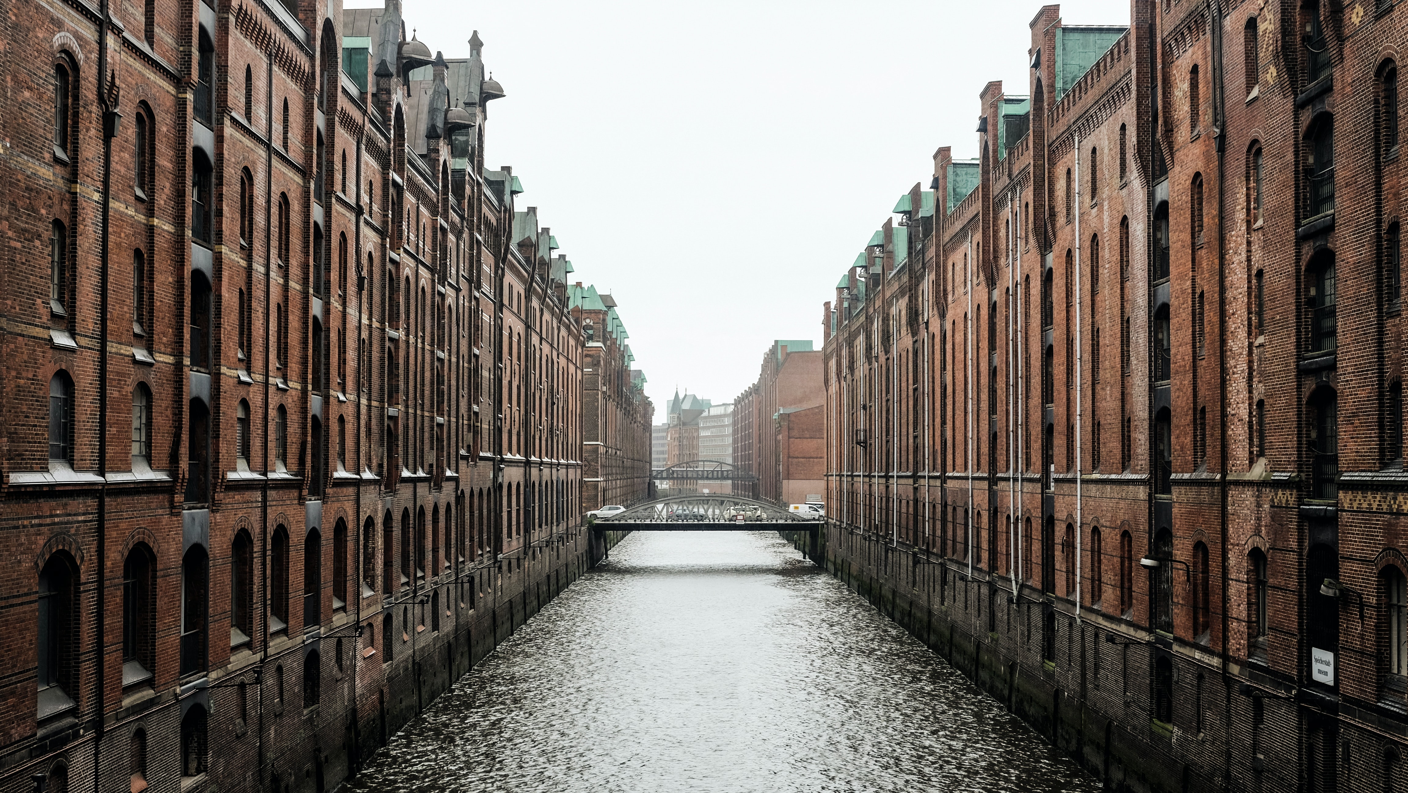 How To Use The Public Transport In Hamburg (Hvv)