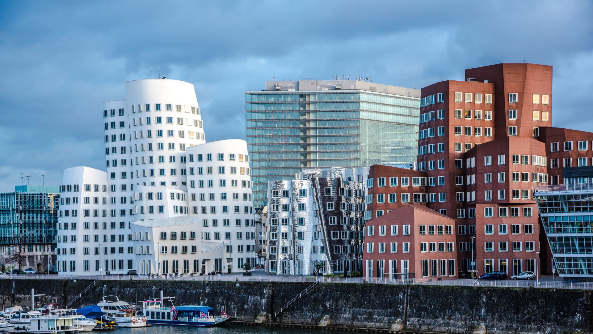 Dusseldorf as a business hub