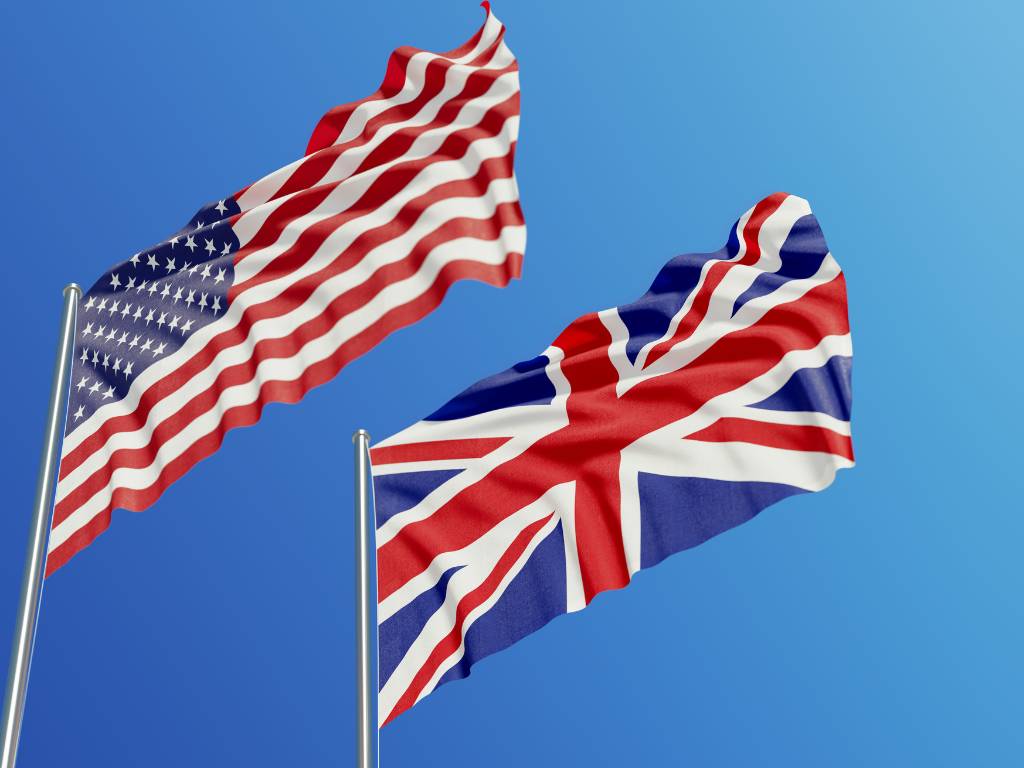 Top 11 things to know before moving from the USA to the UK