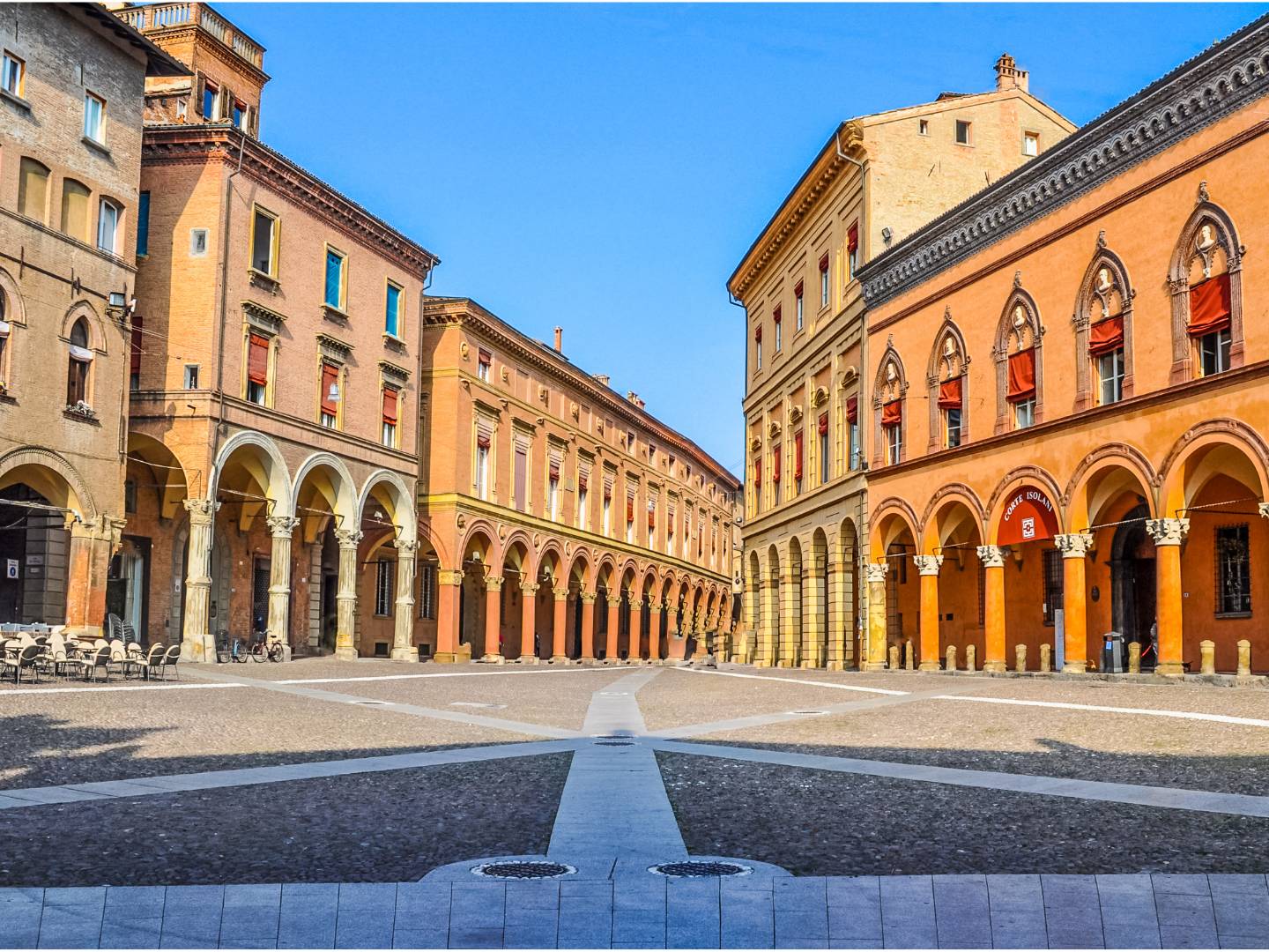 An image showing the porticoes of Bologna historic centre