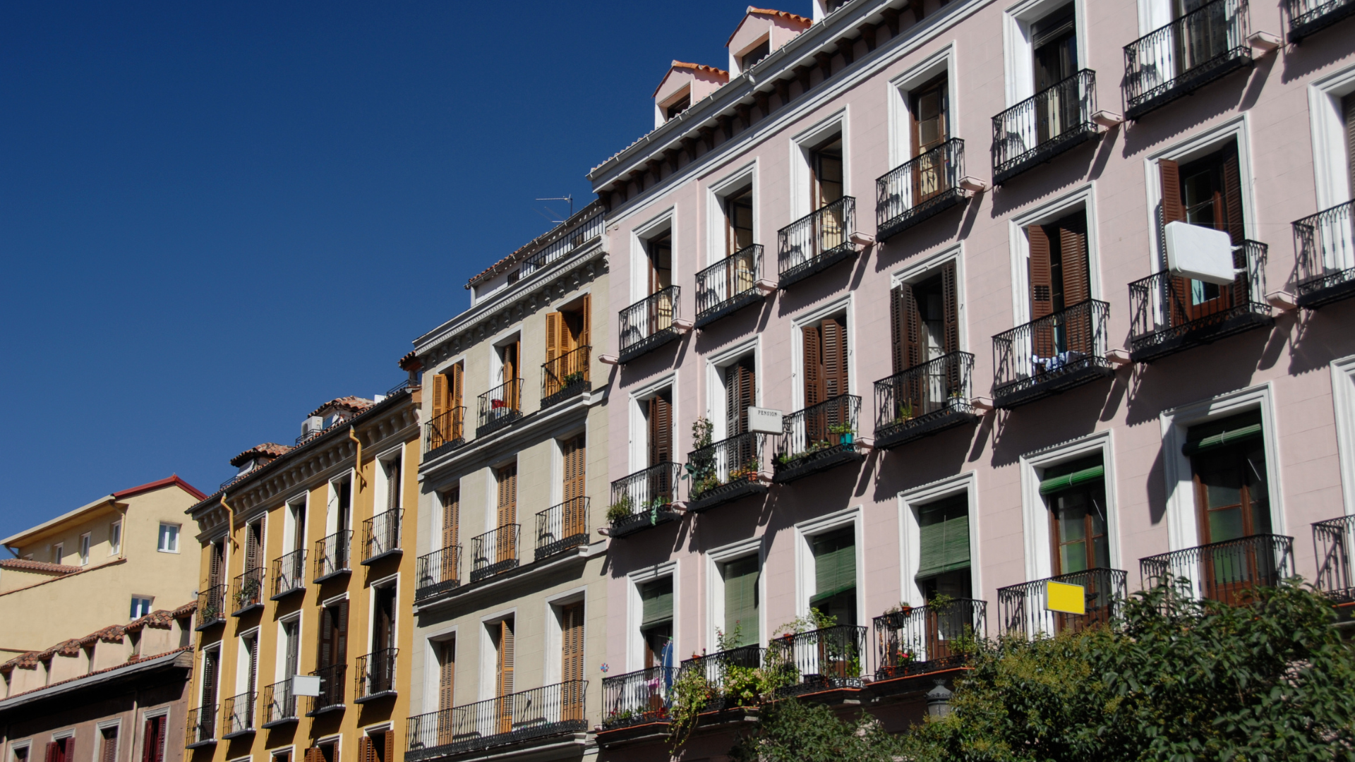 The ultimate guide to the cost of living in Madrid