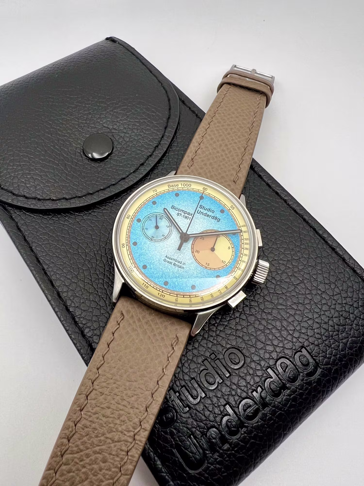Studio Underd0g 01series Chronograph 2020s, dial straight on