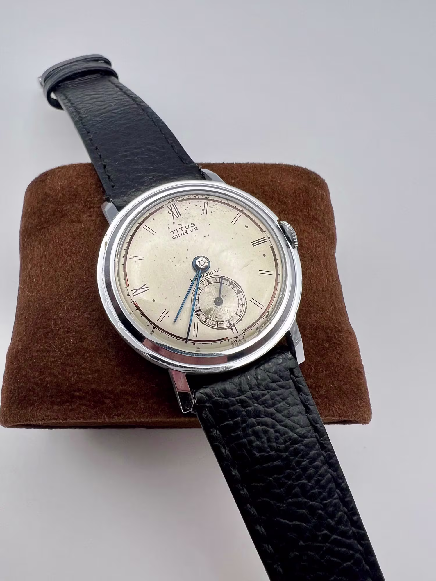 Titus Disco Volanta Dress Watch, 1950s — dial straight on