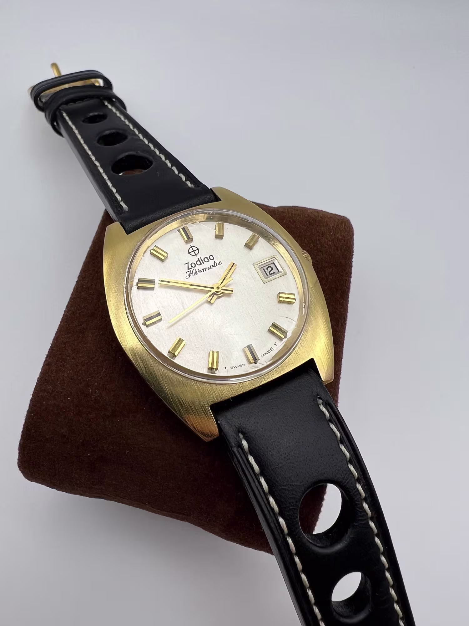 Zodiac Hermetic 1970s Manual Three-hand, dial straight on