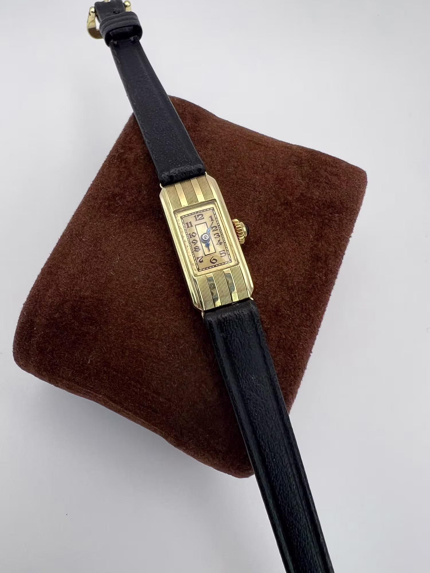 Para Art Deco Rectangular Dress Watch, 1930s, dial straight on