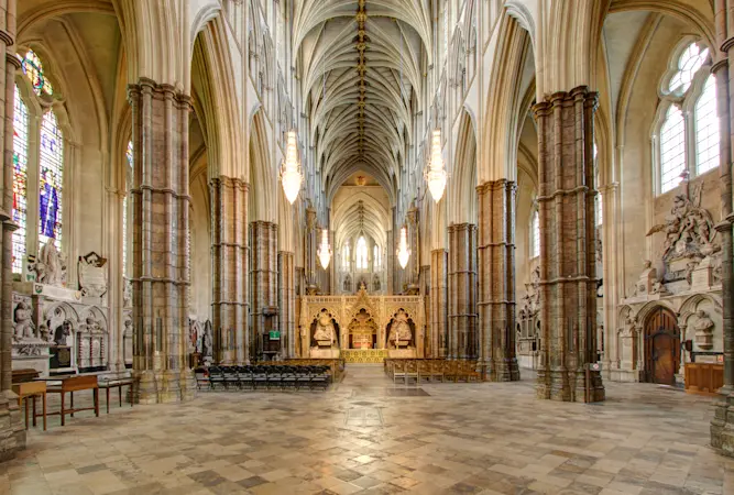 The nave of Westminster Abbey | Walks Houses of Parliament Tour