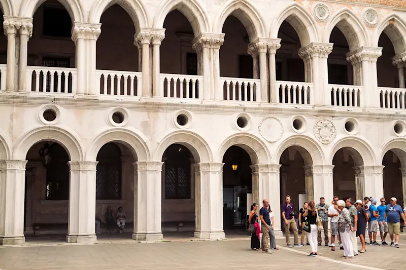 Vip Doge VIP Doge’s Palace Secret Itineraries Tour | Devour Tours