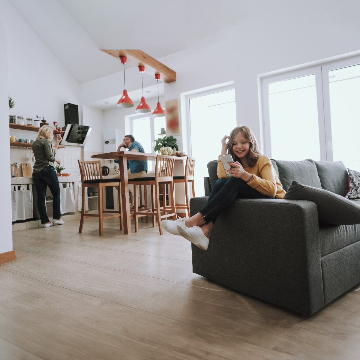 Tema 12 - Familia Conectada - 1200px