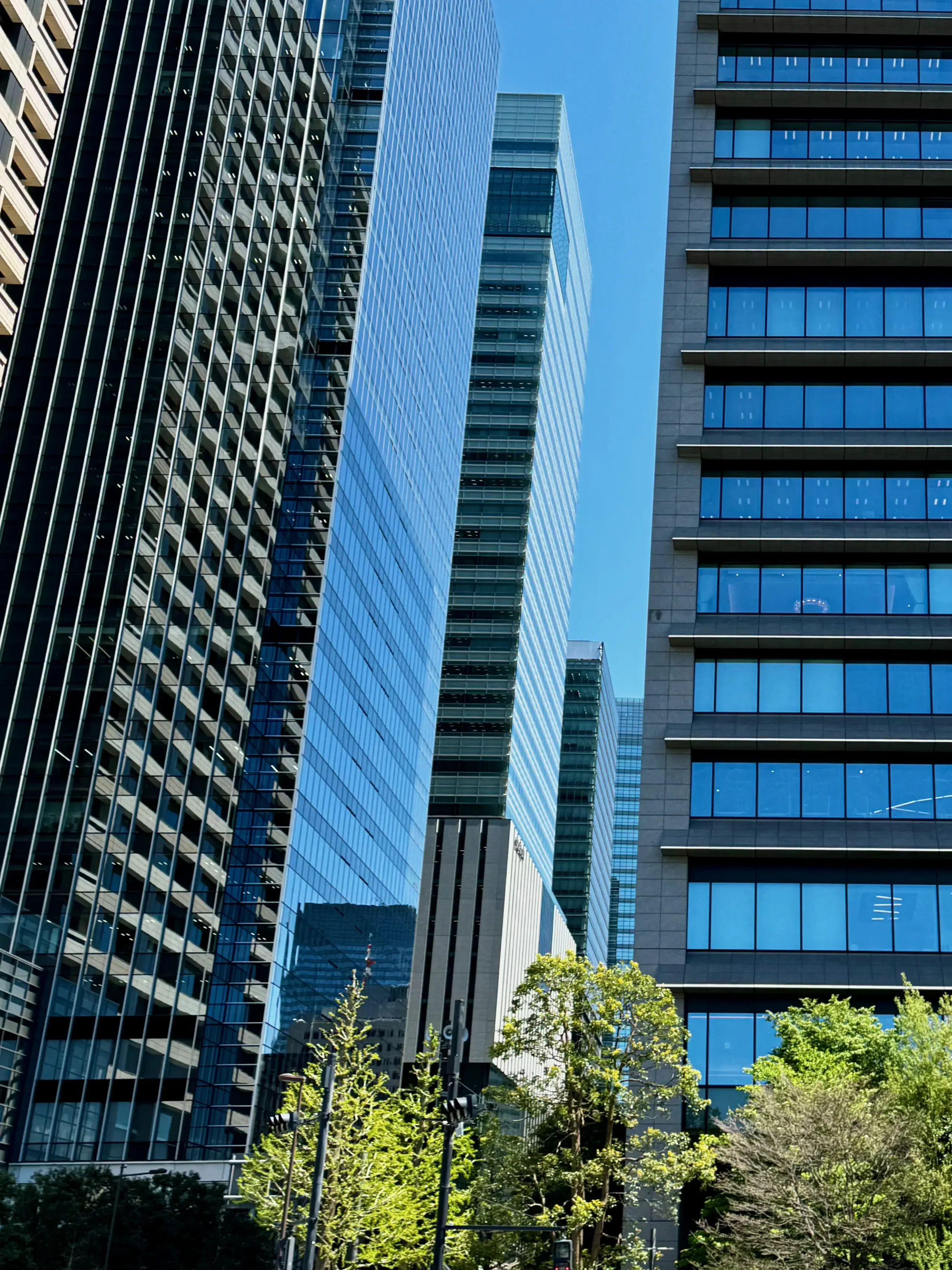 Office Towers (Tokyo, 2025)