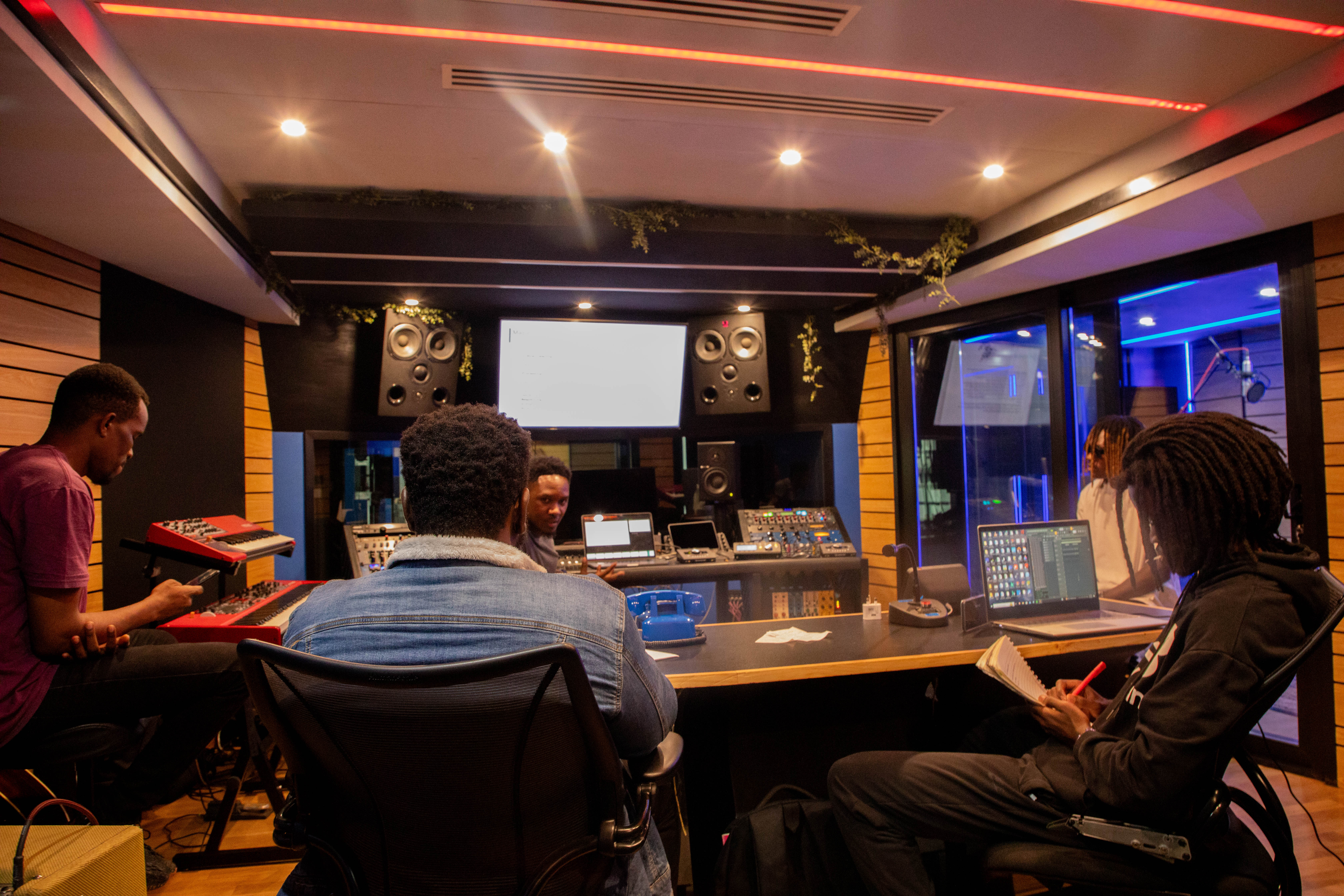 Short Creative Courses in Kenya