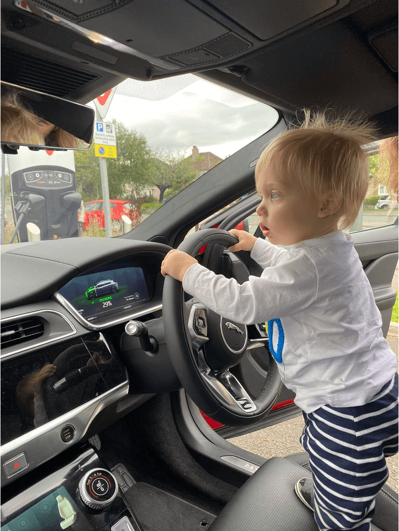 Leo child iPace inside