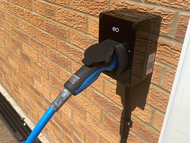 EO Charger