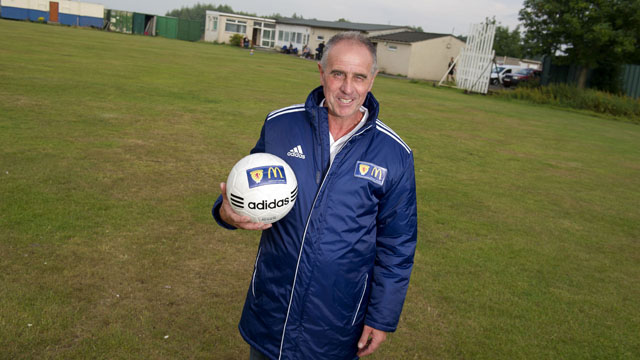 Image: Stirling volunteer wins top UEFA Award [Migrated]