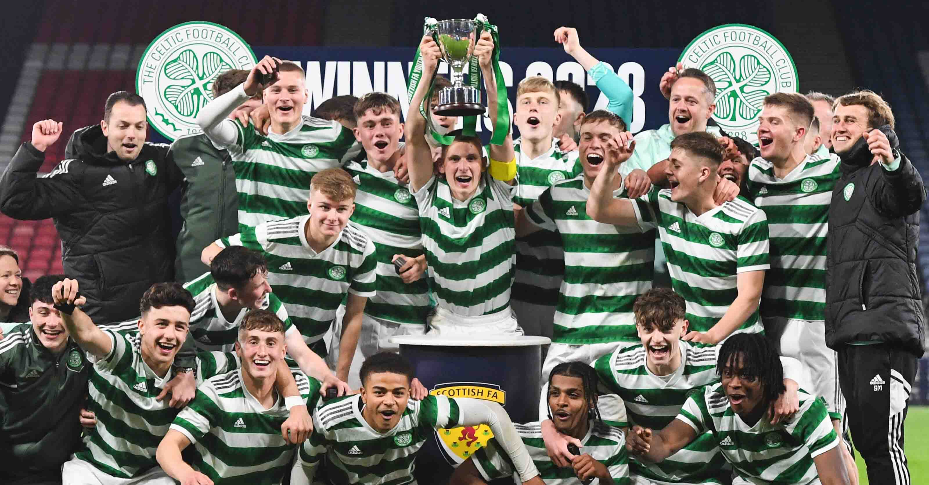 Image: Celtic lift Scottish FA Youth Cup after eleven-goal thriller [Migrated]
