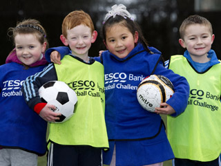 Image: Falkirk and Stenhousemuir take on Tesco Bank Football Challenge [Migrated]