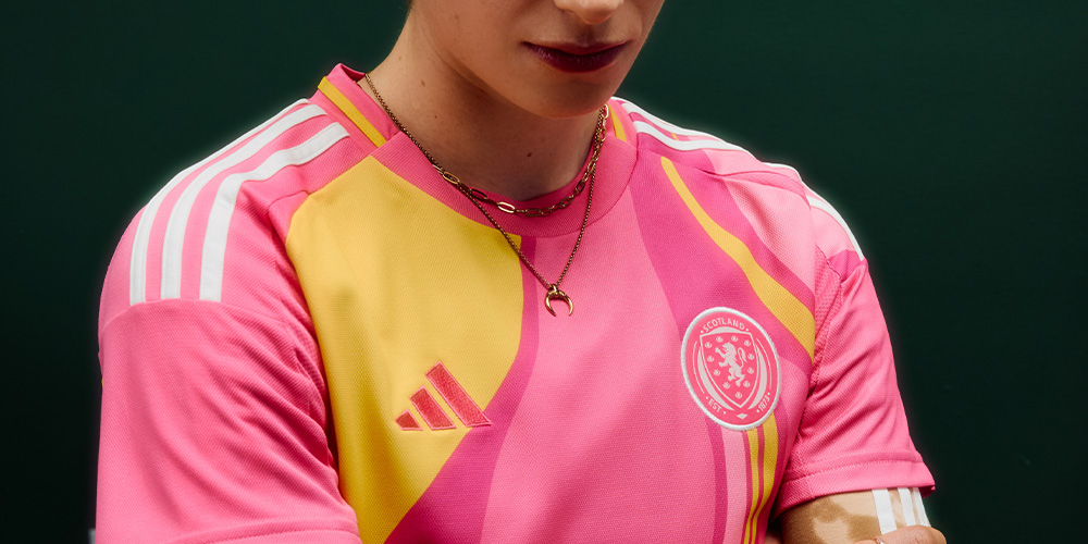 Image: SWNT launch new Adidas away kit [Migrated]