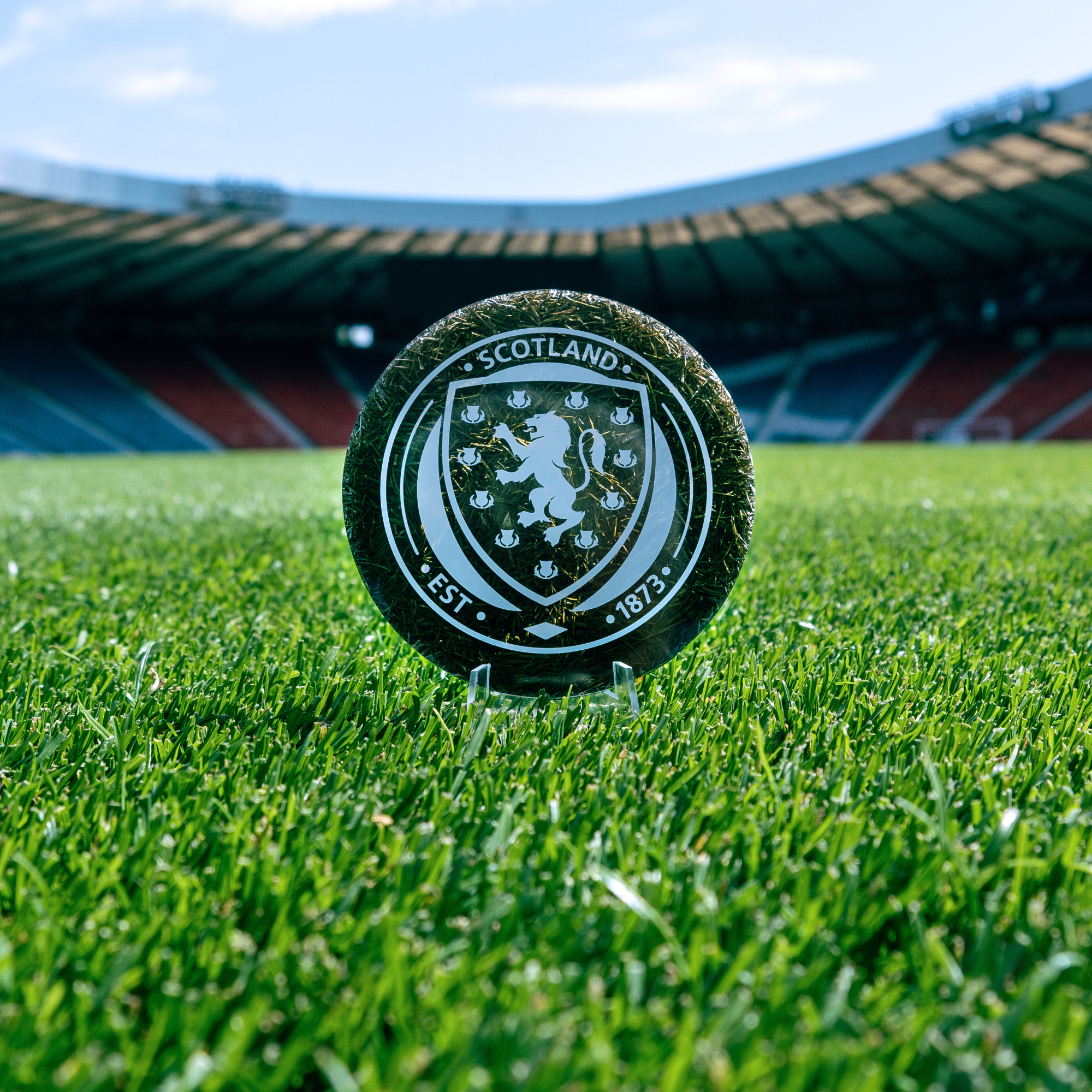 Image: HAMPDEN IN YOUR HANDS