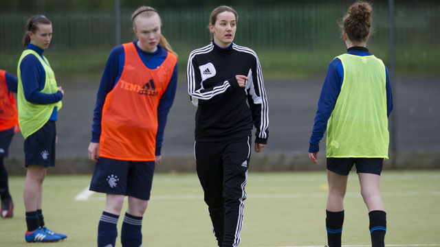 Image: Gartcairn Girls on lookout for coaches [Migrated]