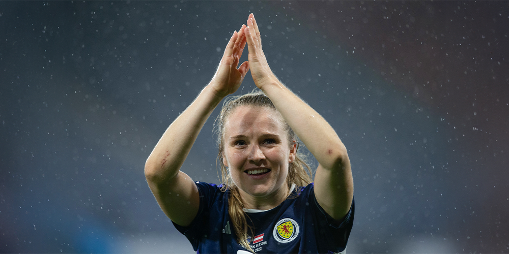 Image: Scotland winger Fiona Brown confirms retirement [Migrated]