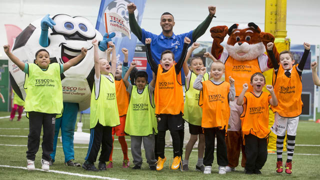 Image: Dundee United star visits Tesco Bank Football Challenge [Migrated]