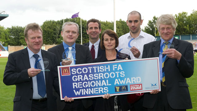 Image: Central regional grassroots winners 2012 [Migrated]