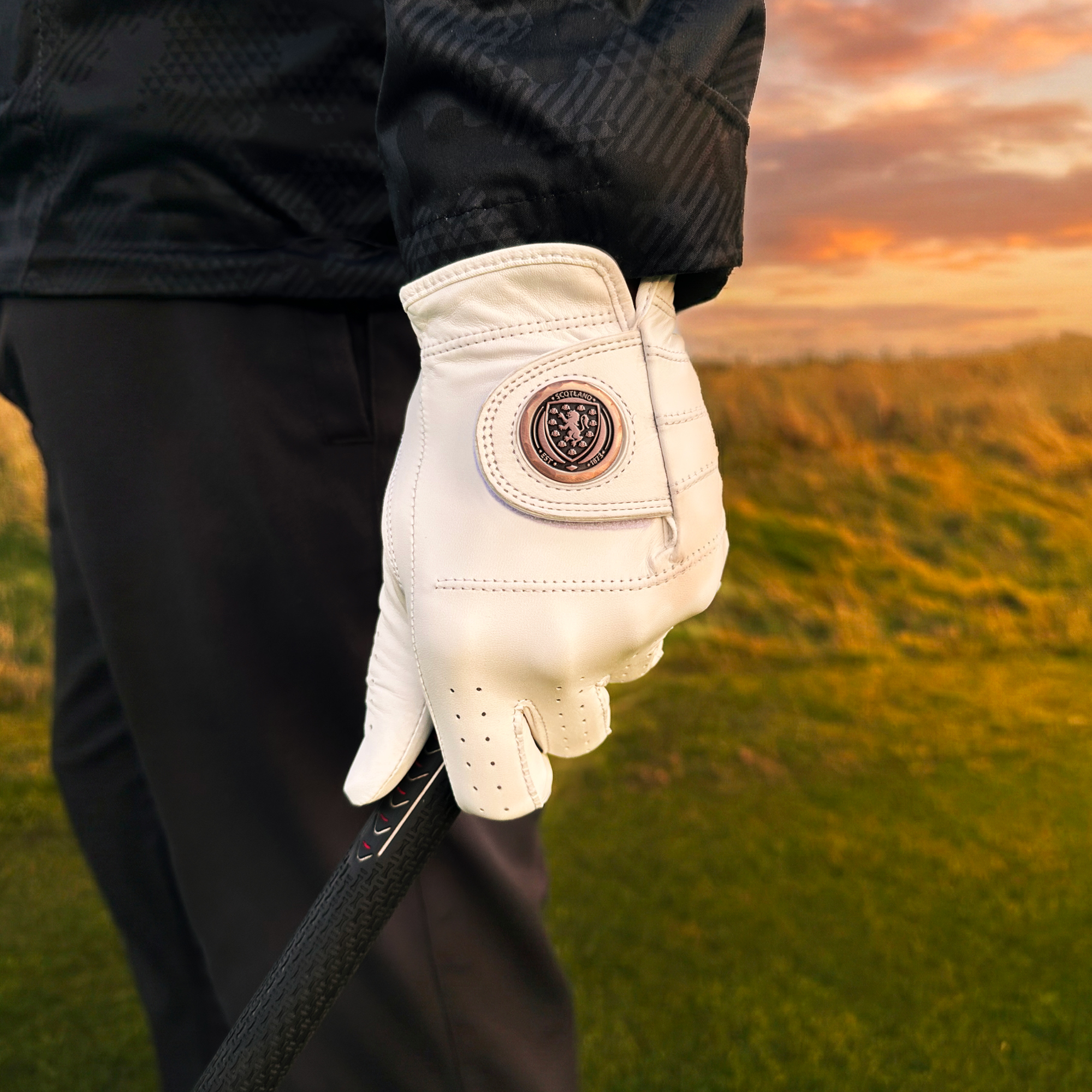 Image: Links Collective Premium National Team Golf Gloves