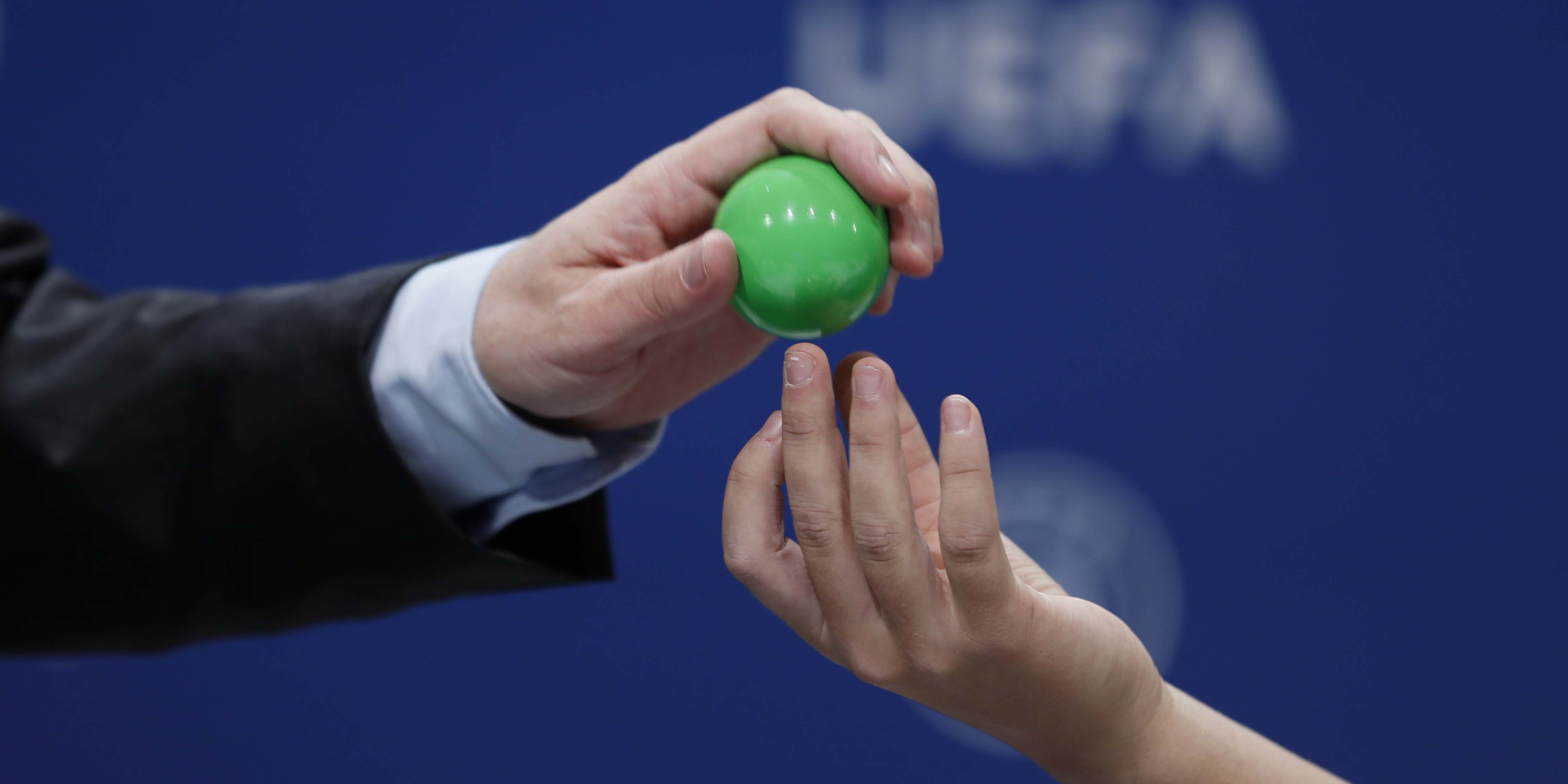 Image: Women's Youth Teams learn European qualifying groups [Migrated]