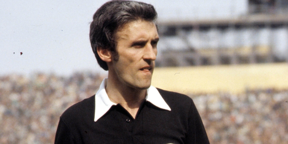 Image: Former referee George Smith dies aged 75 [Migrated]