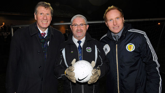 Image: 3G training pitch at Steins Thistle opens [Migrated]