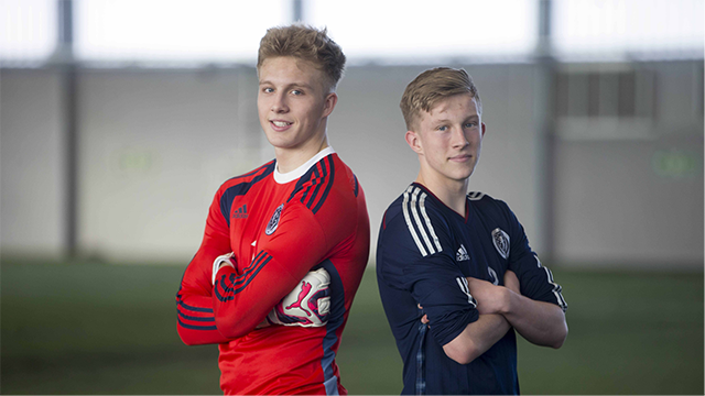 Image: McCrorie twins pair up to take on Romania [Migrated]