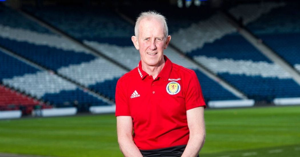 Image: Billy Stark's Under-19s set to begin qualification campaign [Migrated]