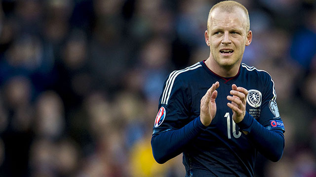 Image: Steven Naismith signs for Norwich City [Migrated]