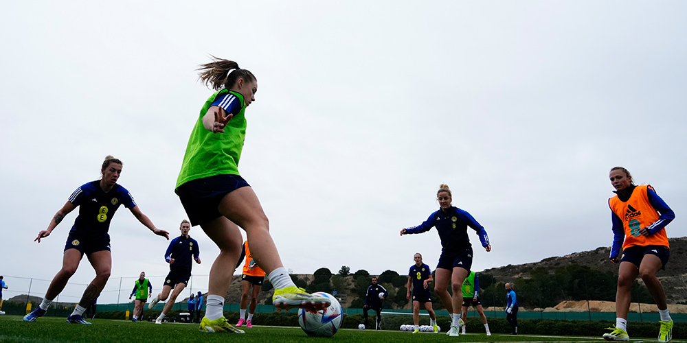 Image: Pinatar Cup final awaits for SWNT [Migrated]