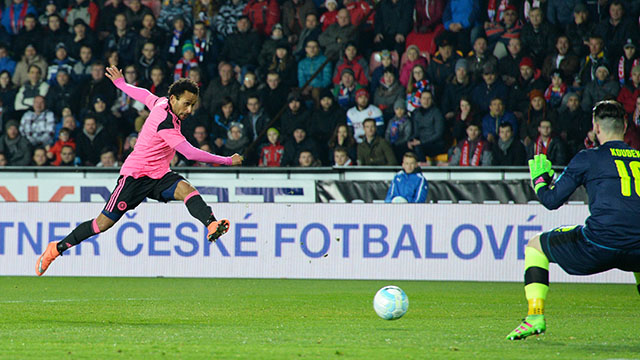 Image: Anya strike seals victory in Prague [Migrated]
