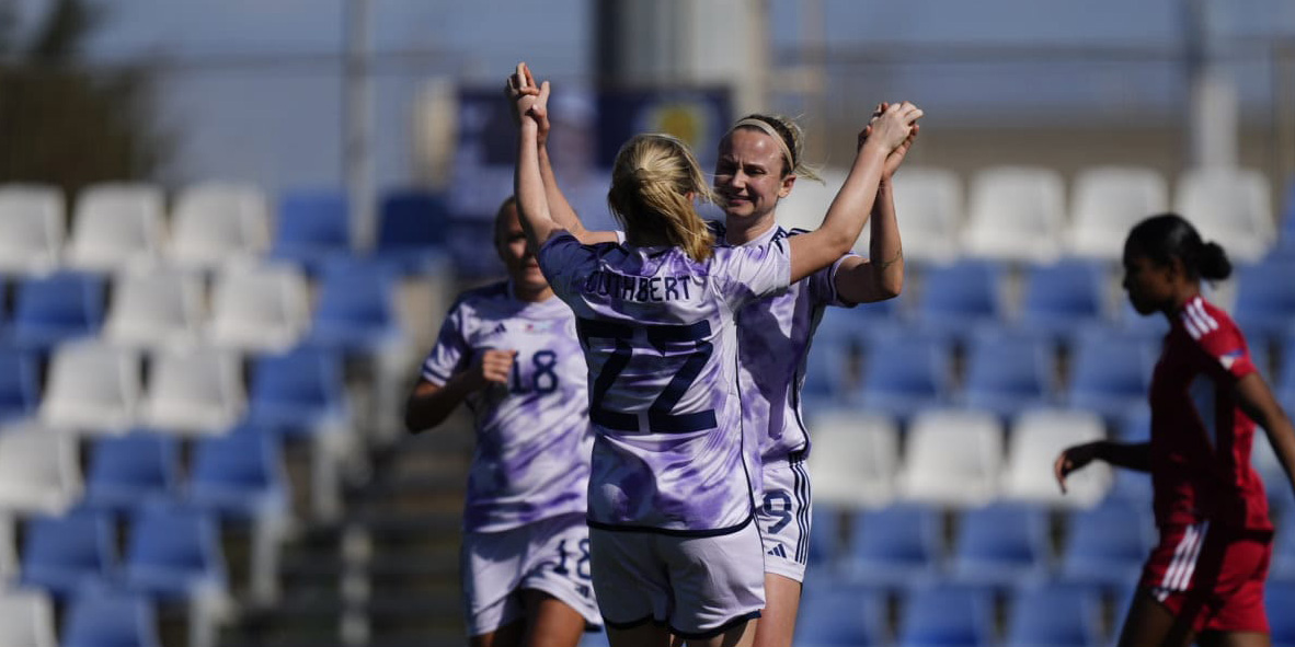 Image: Martha Thomas brace seals victory over Philippines [Migrated]
