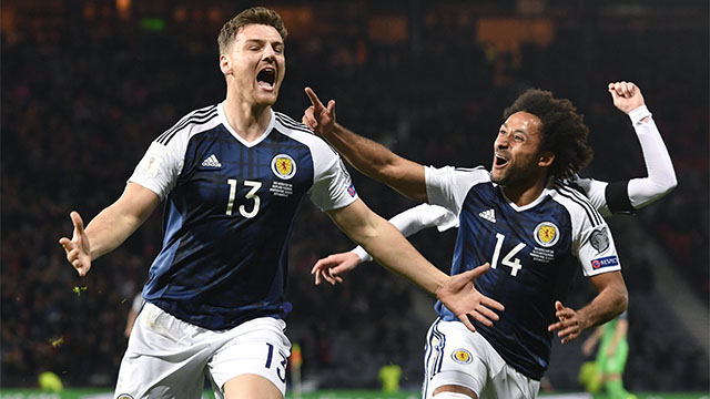 Image: Match winning hero pays tribute to debutant Armstrong [Migrated]