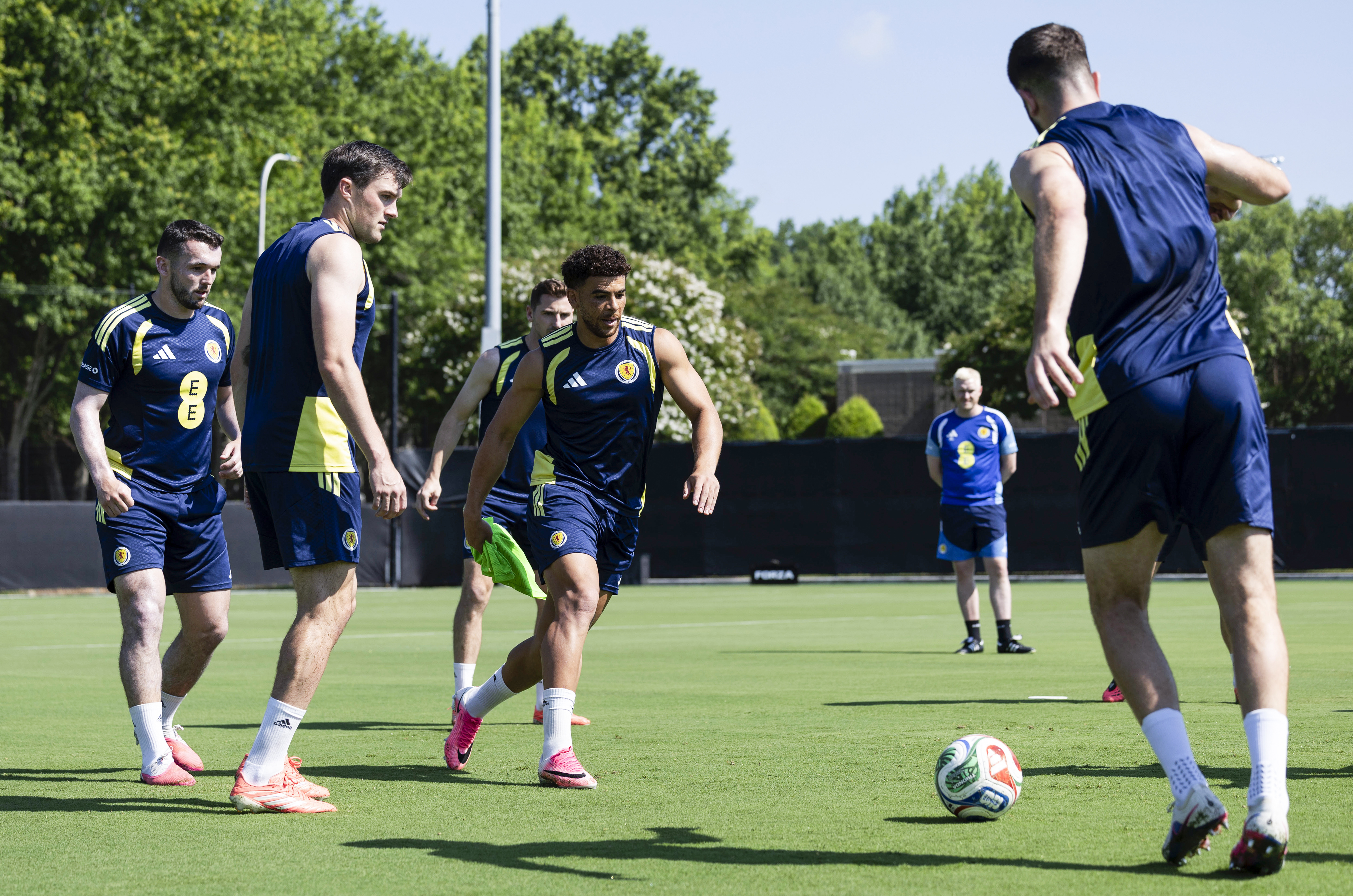 CHARLOTTE, UNITED STATES - JUNE 17: Che Adams (centre) during a Scotland training session at Atrium Health Training Ground, on June 17, 2026, in Charlotte, North Carolina, United States. (Photo by Craig Foy / SNS Group)