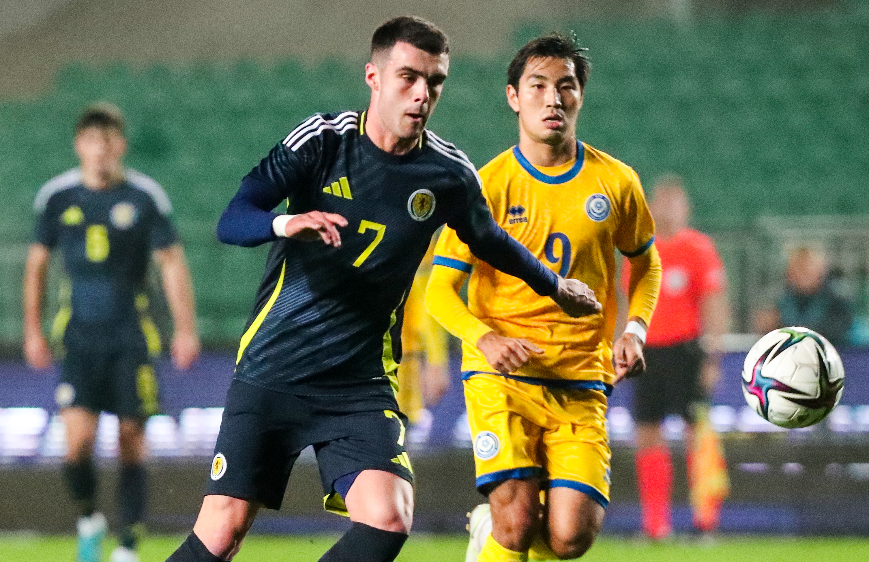 Image: 10-man Scotland Under-21s see qualification hopes ended after narrow defeat in Kazakhstan [Mi