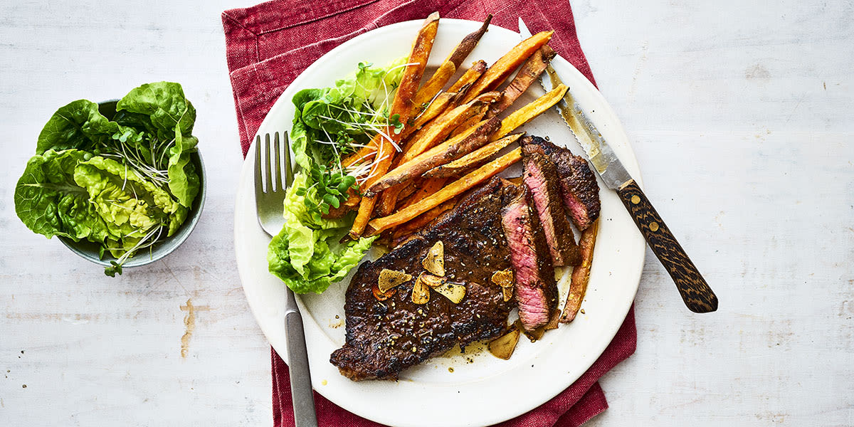 Coffee-rubbed steaks with sweet potato fries 