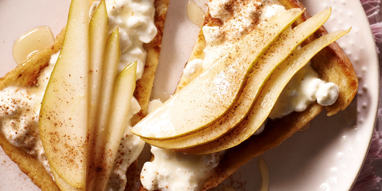 French toast with pears