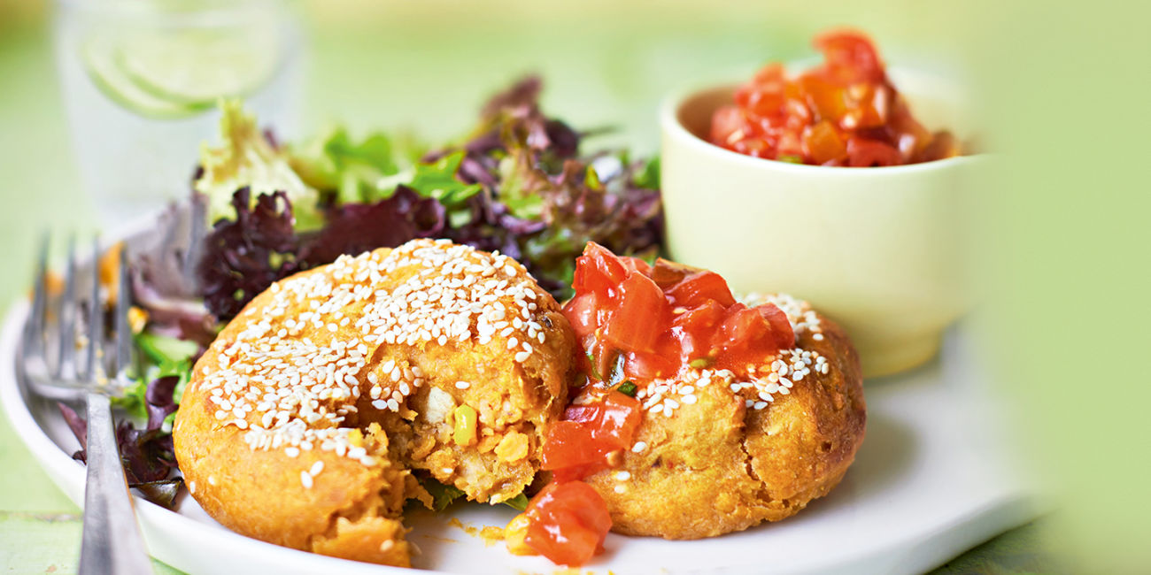 Baked veggie burgers